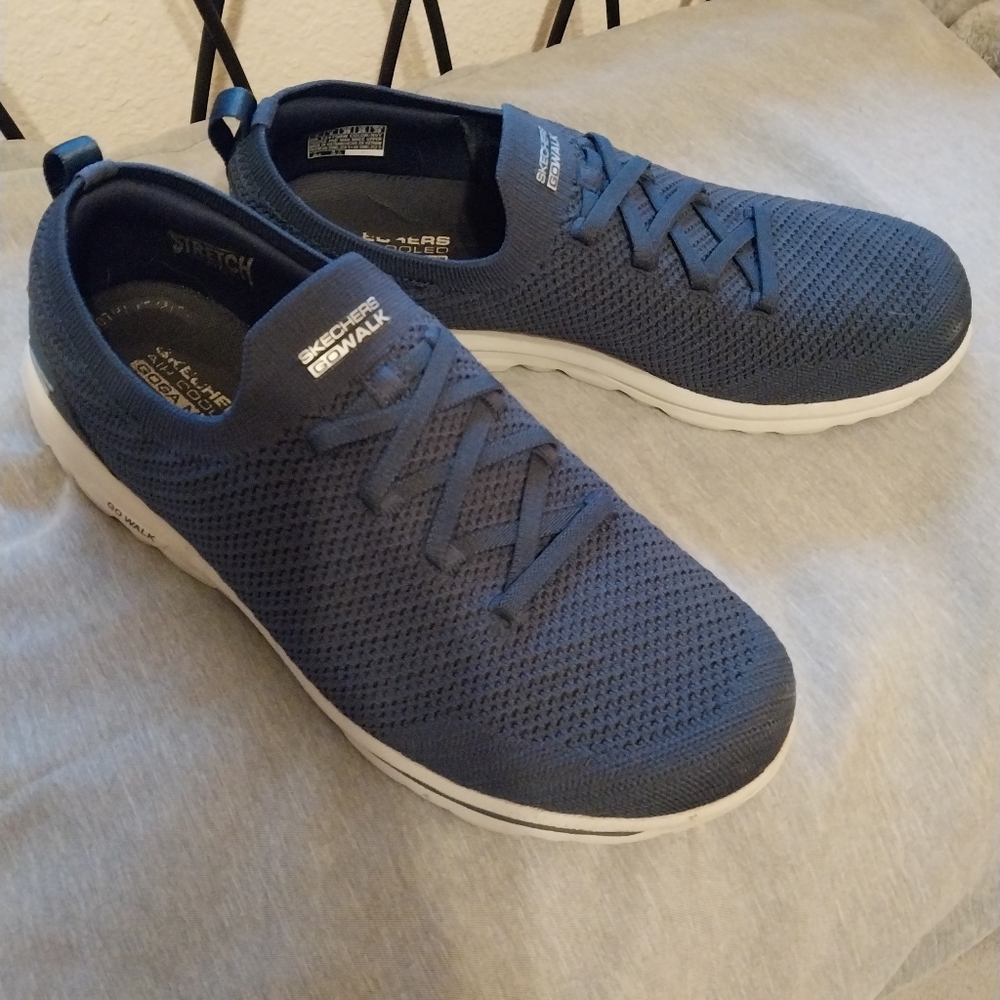 Skechers GOwalk Navy Knit Slip-On Sneakers Size 9 WIDE - Picture 4 of 9